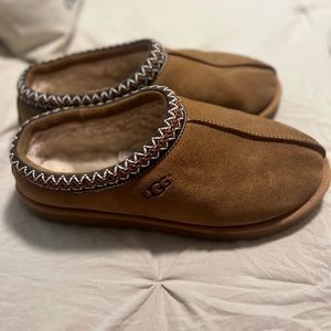 Mens UGG size 10